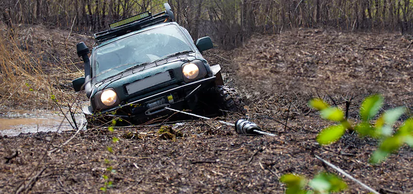 winching service by Bison Towing